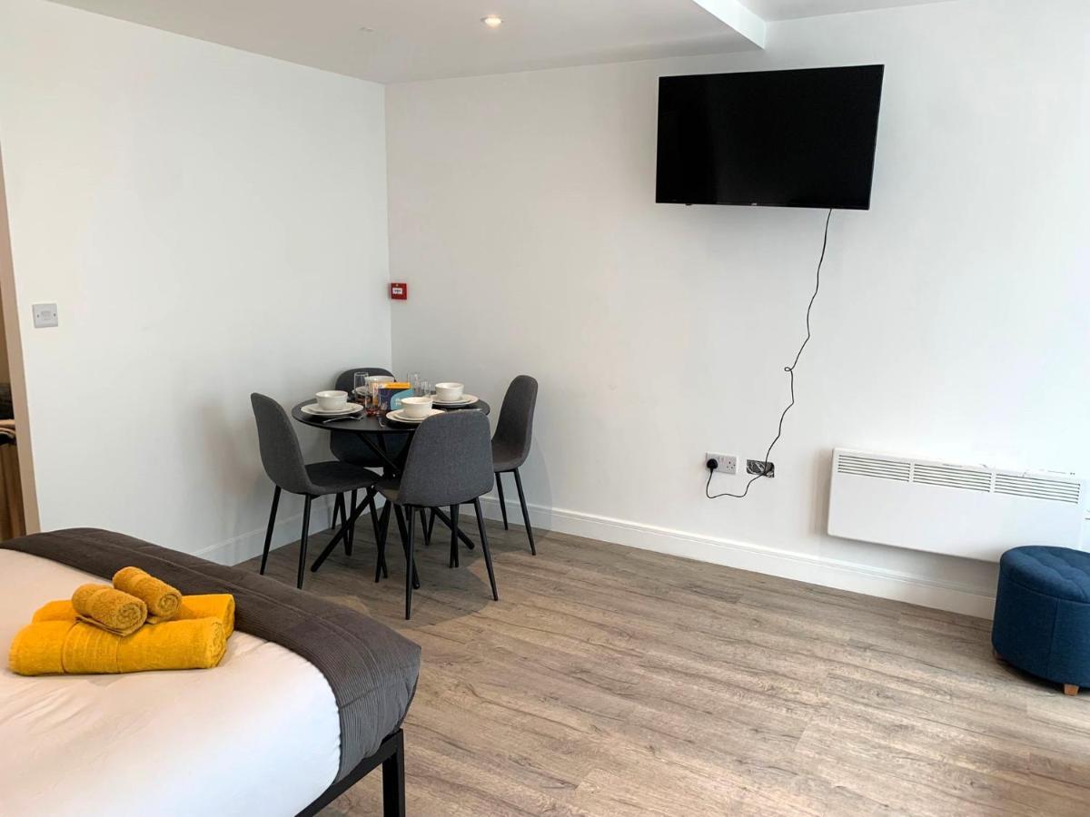 Modern Studio Flat Near Highbury & Islington Station Londen Buitenkant foto