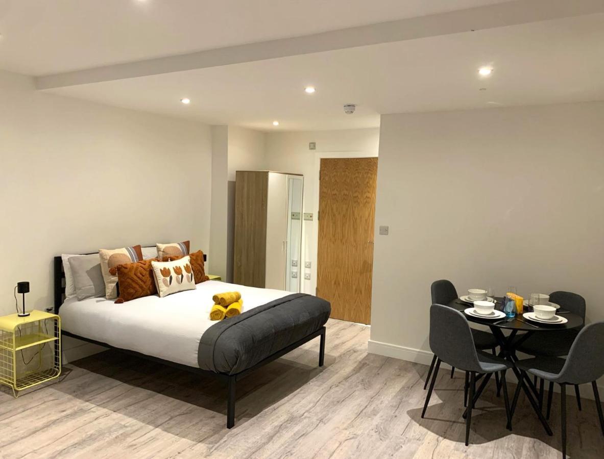 Modern Studio Flat Near Highbury & Islington Station Londen Buitenkant foto