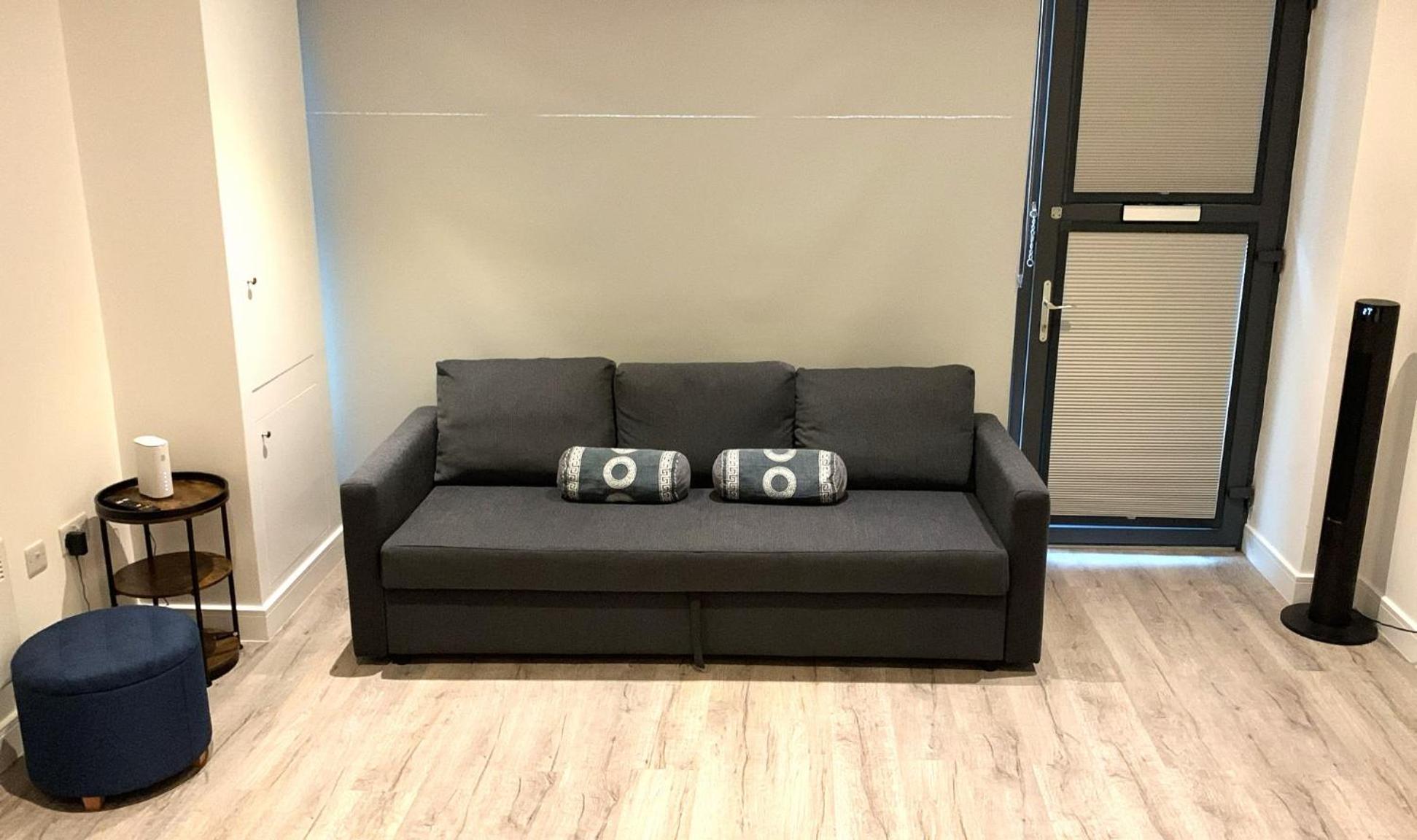 Modern Studio Flat Near Highbury & Islington Station Londen Buitenkant foto